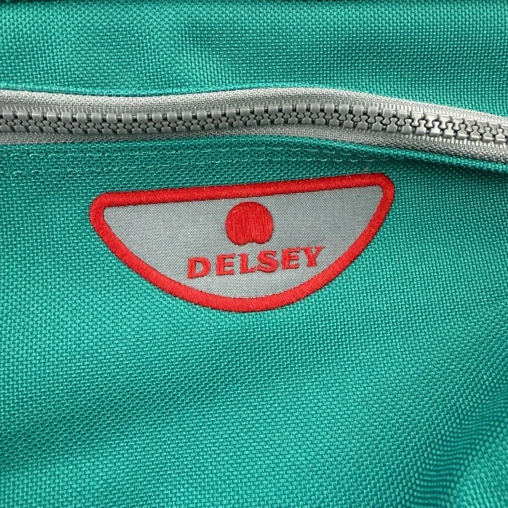 Magellan x Delsey Emerald Green Locking Travel Garment Bag NWT 23